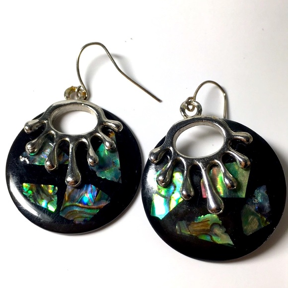 🖤abalone💕 epoxy finish earrings - Picture 2 of 5